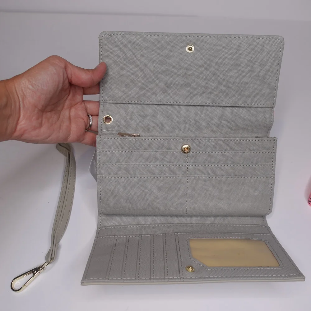 Women's AR New York Wallet, One Size, Gray Floral NWT $59
